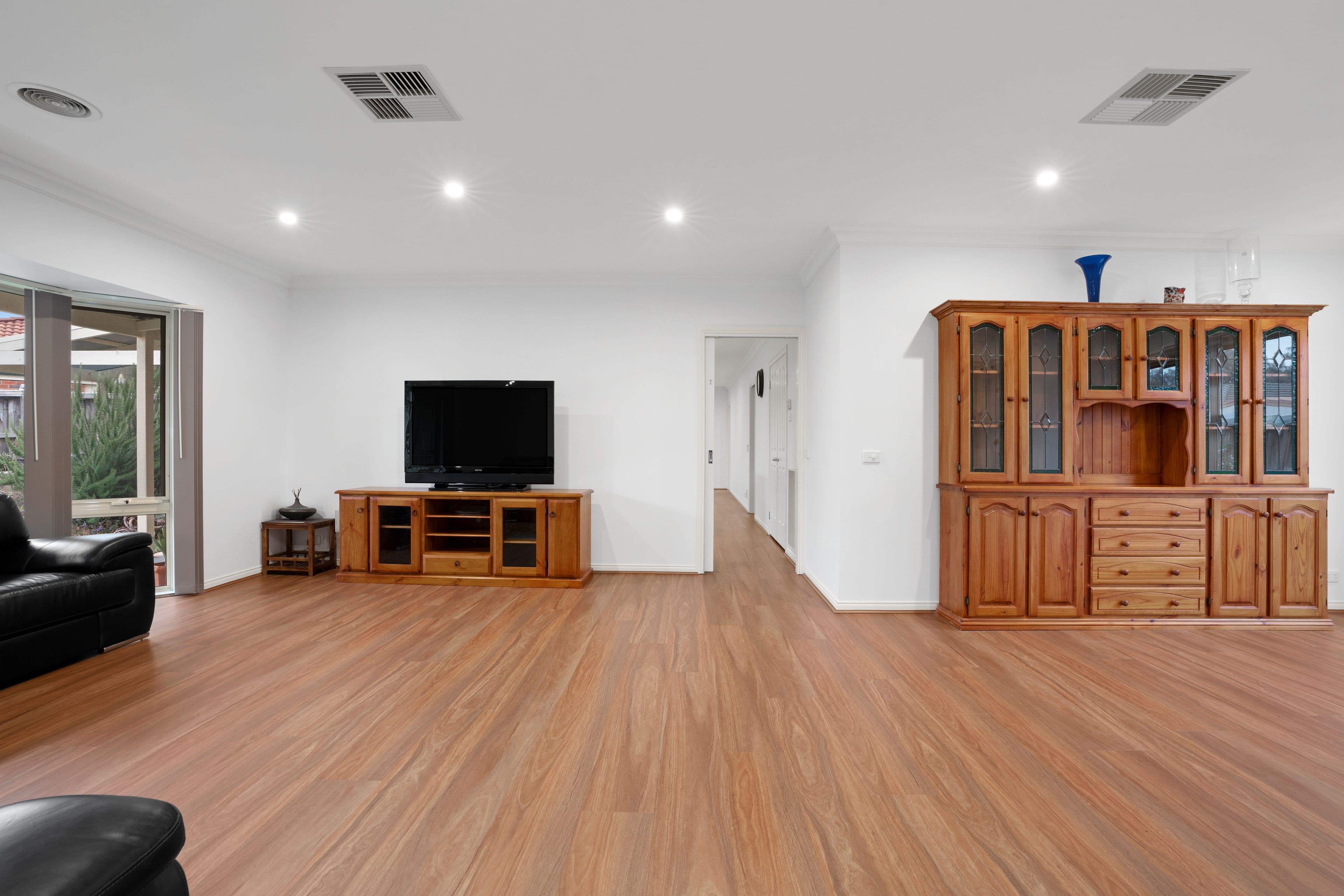 2 Wagtail Court, Langwarrin VIC 3910, Langwarrin - Thumbnail 3