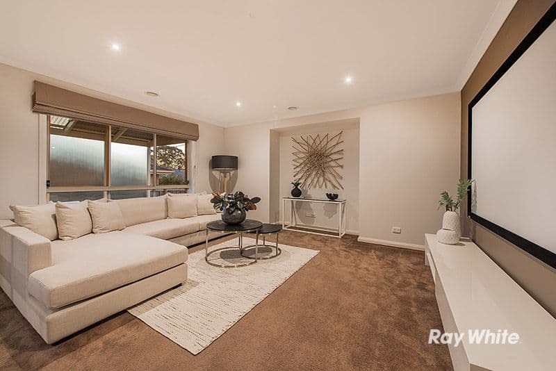 4 Ferndown Drive, Cranbourne VIC 3977, Cranbourne - Thumbnail 7