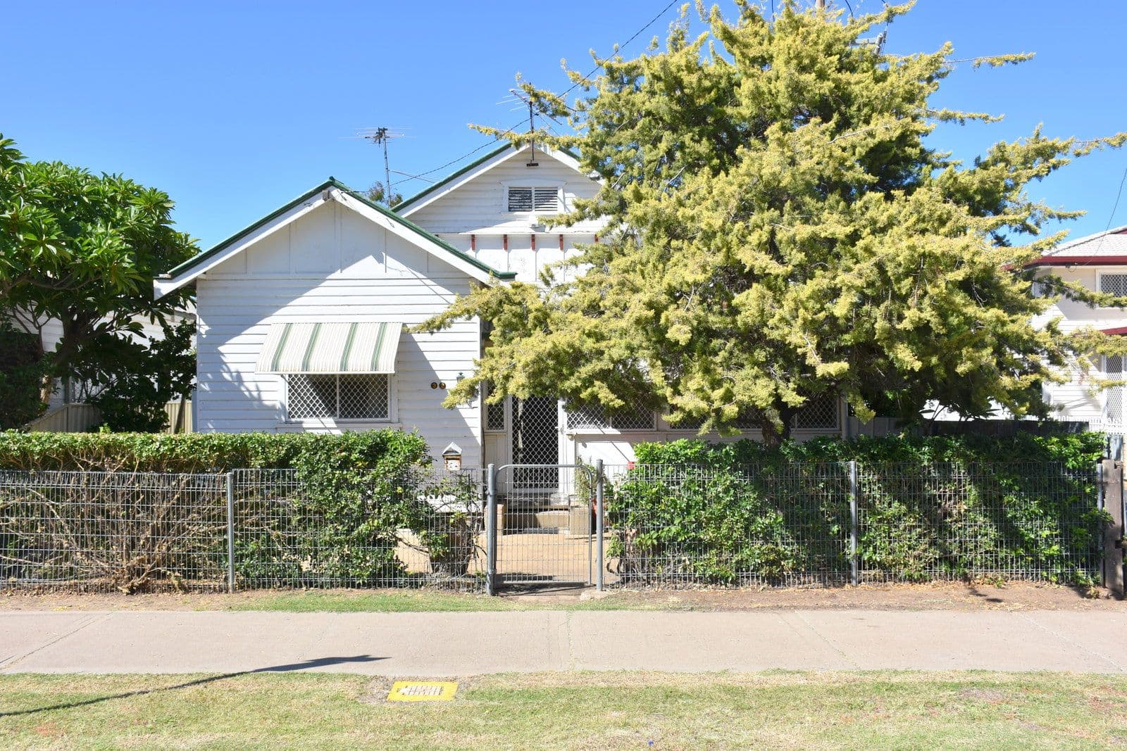 32 Alice Street, Moree NSW 2400, Moree - Image 1