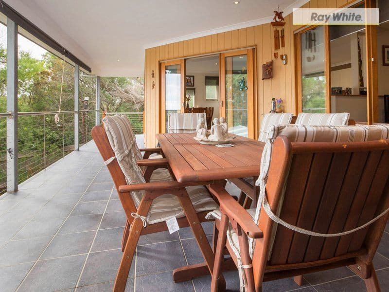 28 Carrathool Avenue, ROSEBUD VIC 3939, Rosebud - Thumbnail 4