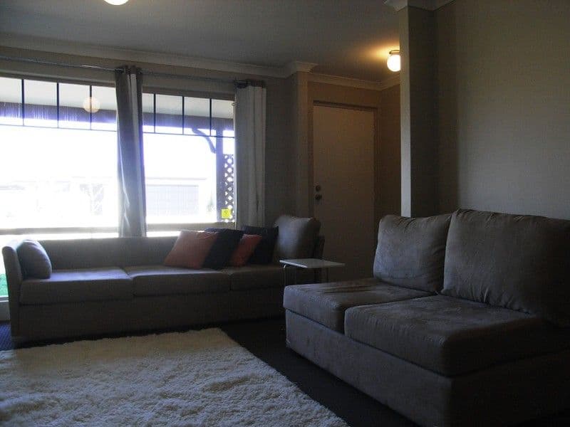 12  CONNORS Retreat, CLARKSON WA 6030, Clarkson - Thumbnail 2