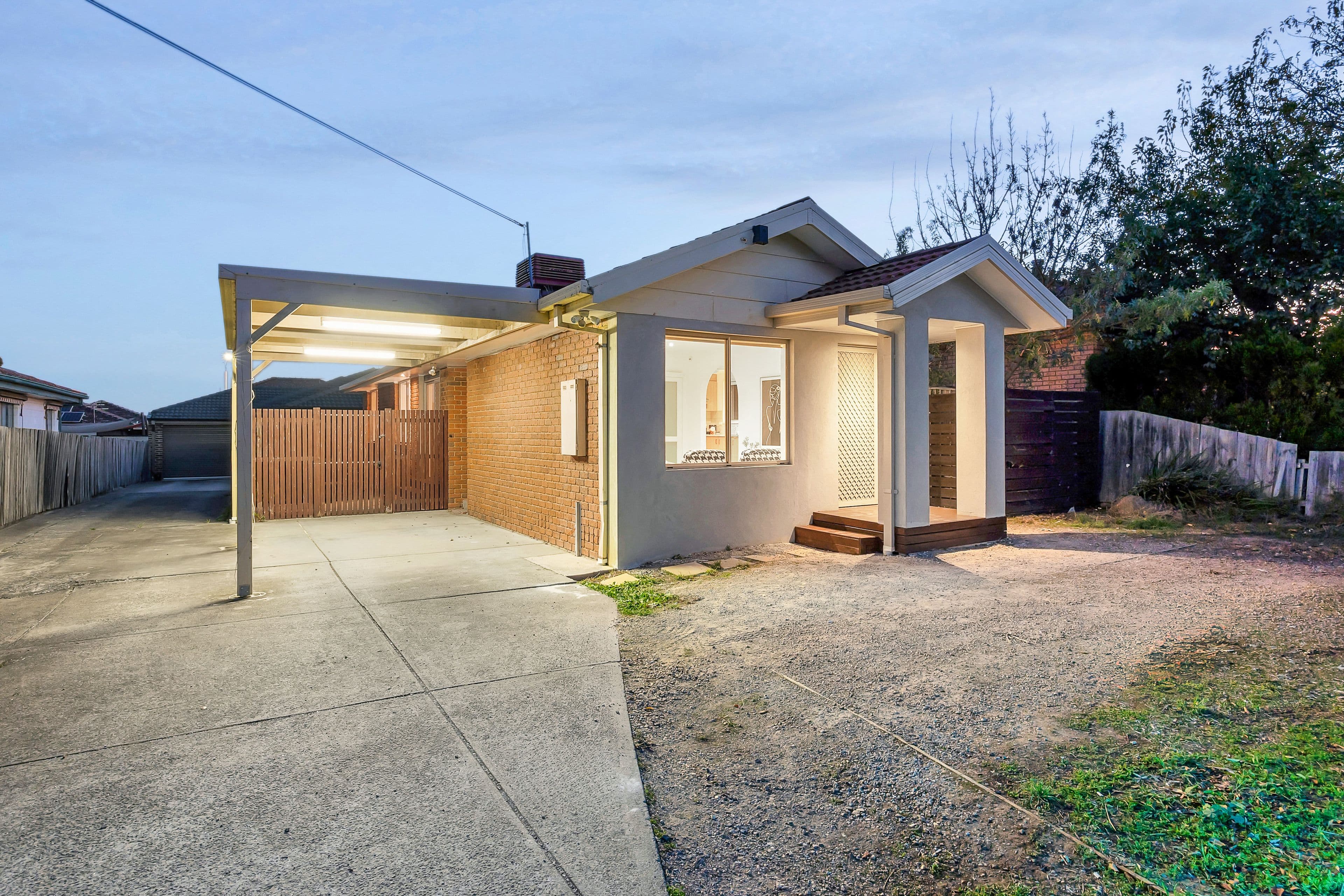 39 Alma Street, Craigieburn VIC 3064, Craigieburn - Thumbnail 2