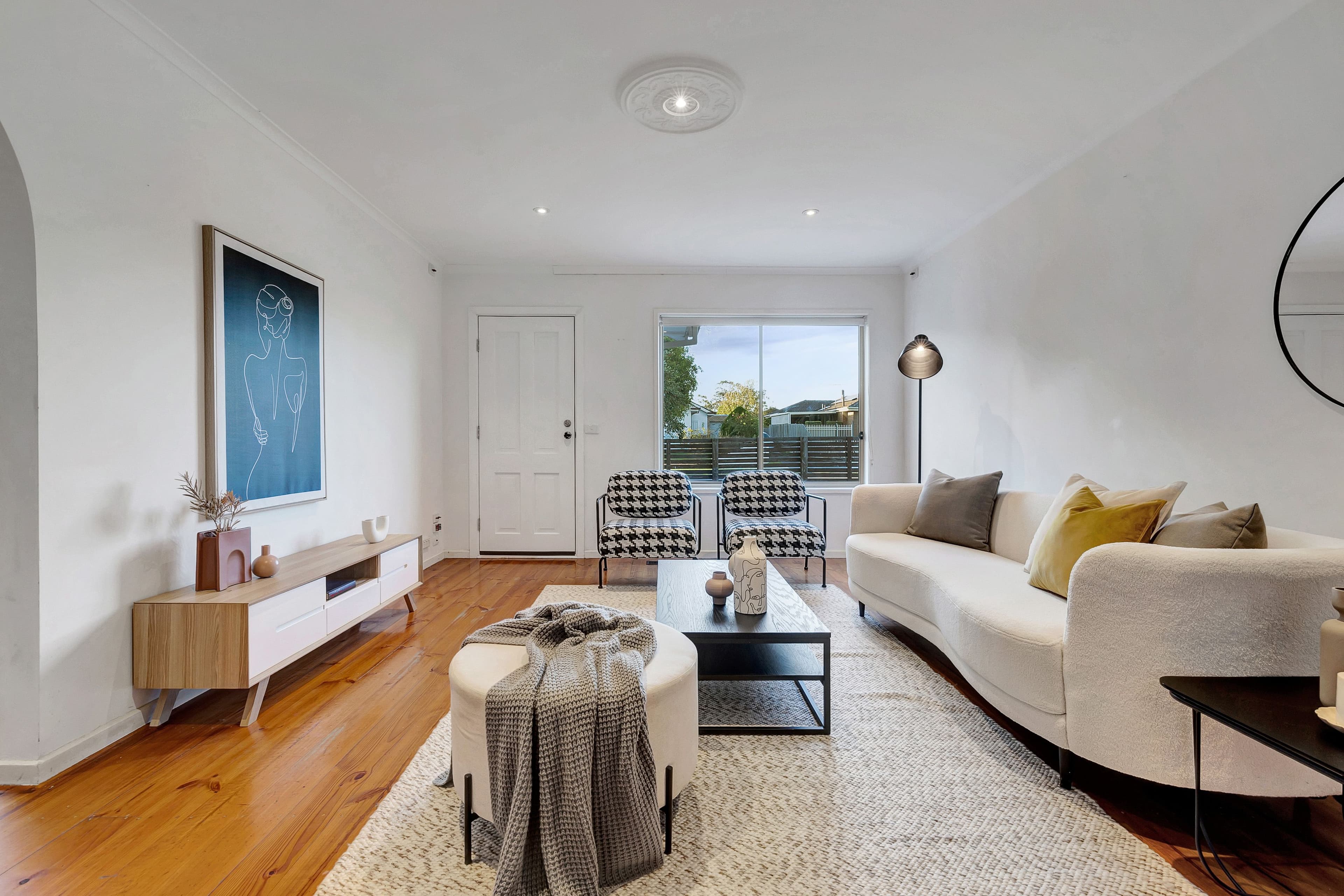 39 Alma Street, Craigieburn VIC 3064, Craigieburn - Thumbnail 4