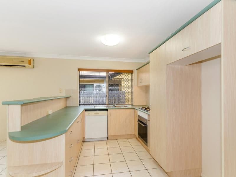 29 Southern Cross Circuit, DOUGLAS QLD 4354, Douglas - Thumbnail 2
