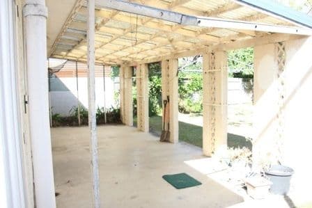 52 Leyte Avenue, PALM BEACH QLD 4221, Palm Beach - Thumbnail 2
