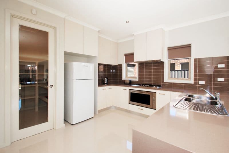 17 Gunther Way, WOLLERT VIC 3750, Wollert - Thumbnail 2
