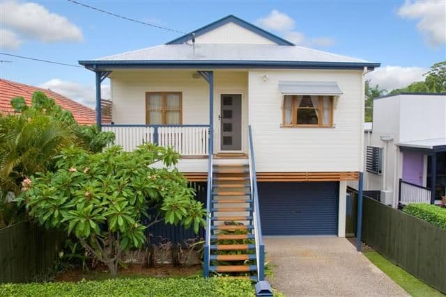 7 Coonara Street, HOLLAND PARK QLD 4121, Holland Park - Image 1