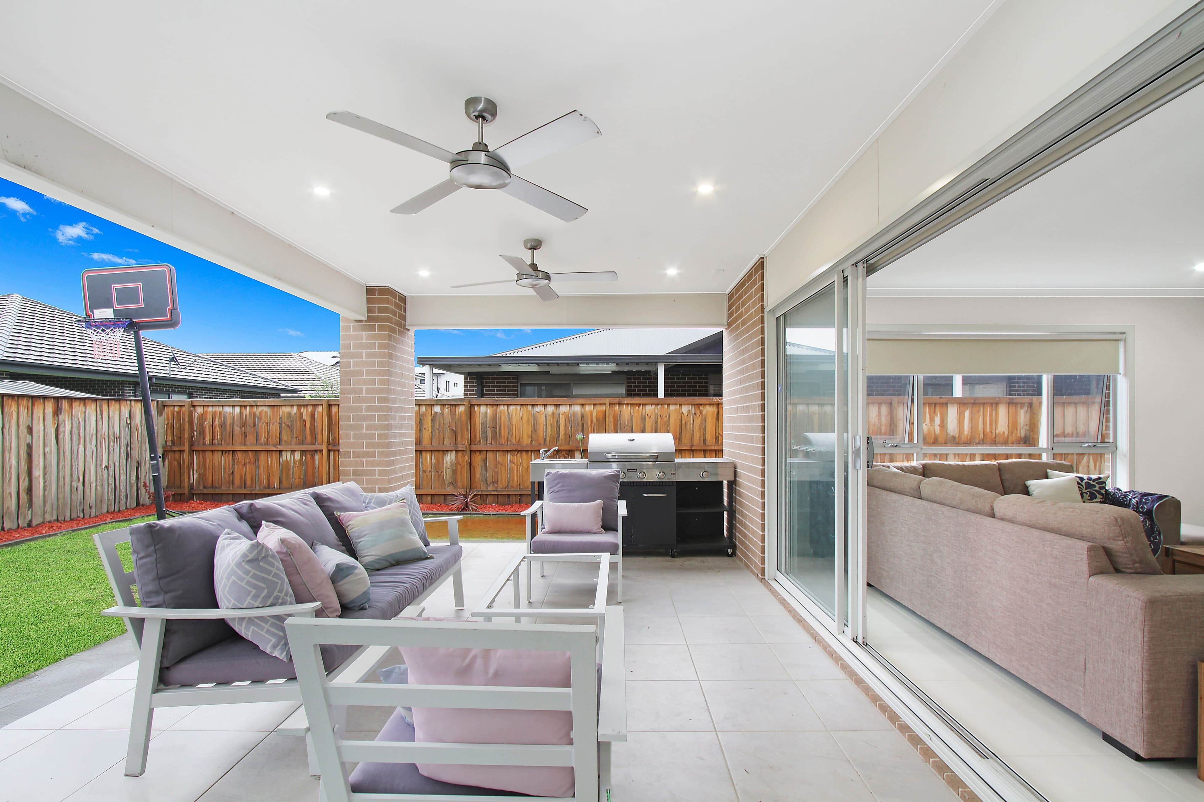 9 Crossley Avenue, Carnes Hill NSW 2171, Carnes Hill - Thumbnail 6