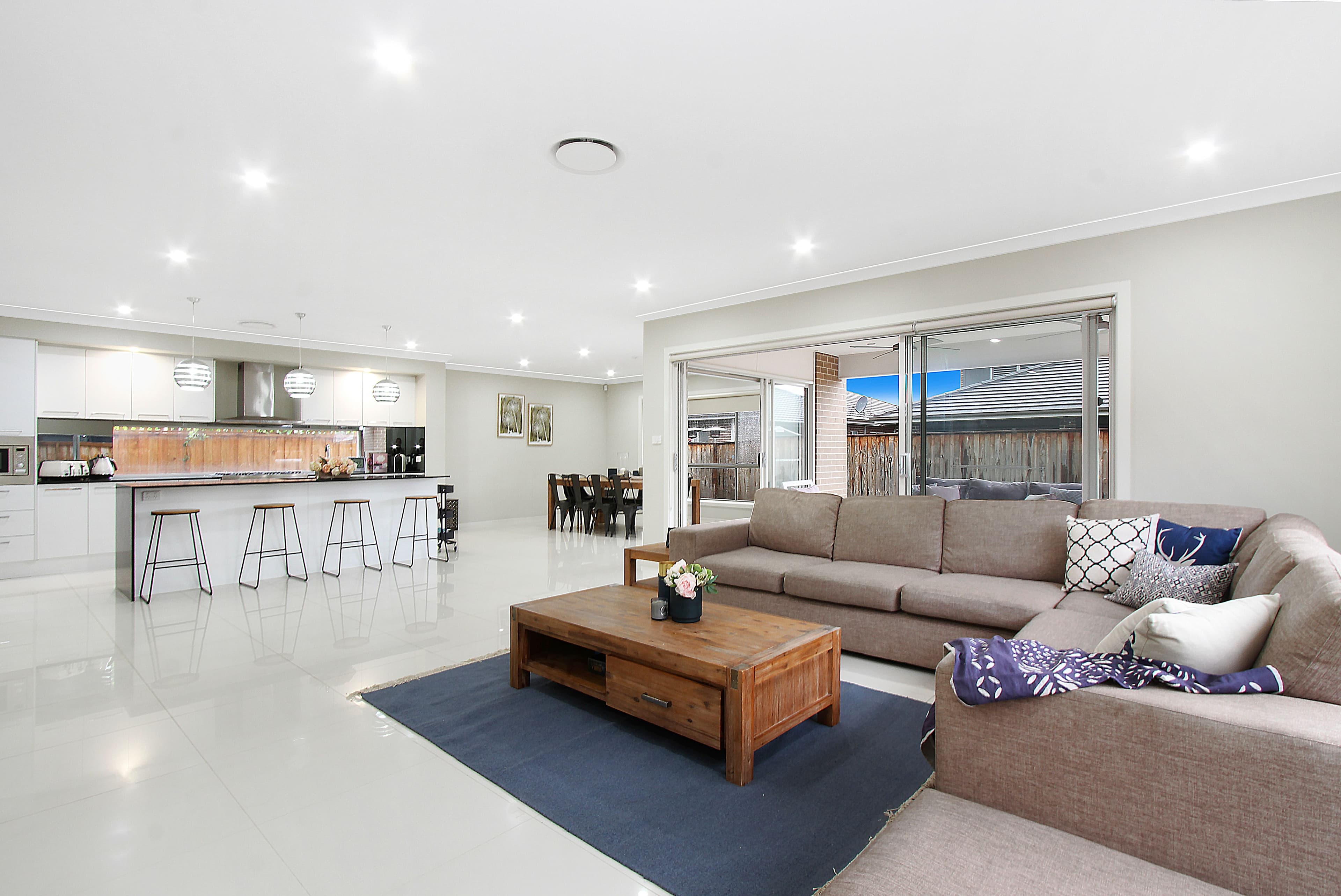 9 Crossley Avenue, Carnes Hill NSW 2171, Carnes Hill - Thumbnail 7