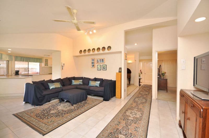 1 Karragarra Place, TINGALPA QLD 4173, Tingalpa - Image 1