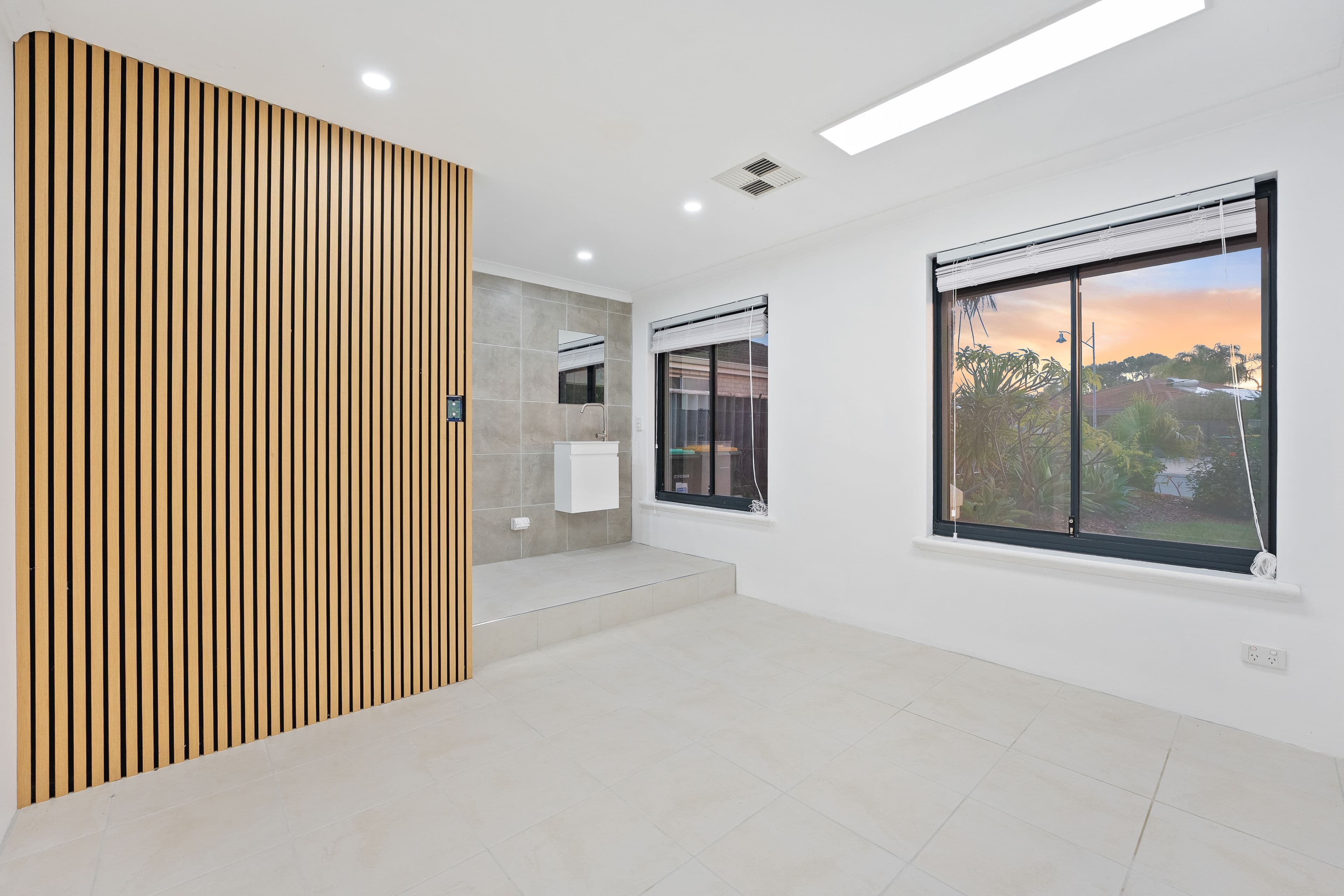 13 Swanson Way, Secret Harbour WA 6173, Secret Harbour - Thumbnail 6