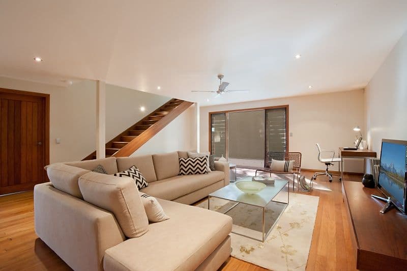 2 Duringan Street, CURRUMBIN QLD 4223, Currumbin - Thumbnail 4