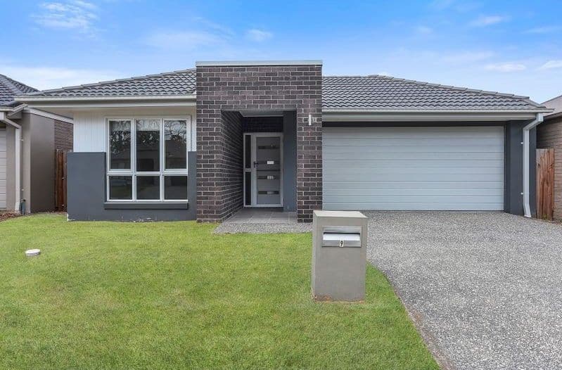9 Frederick Place, Park Ridge QLD 4125, Park Ridge - Image 1