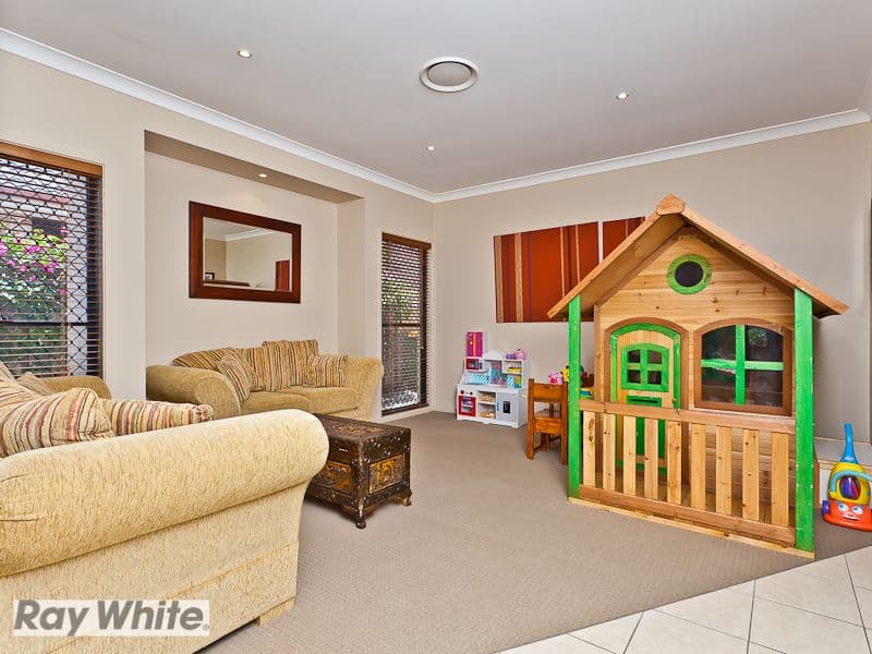 6 Hoya Close, NORTH LAKES QLD 4509, North Lakes - Thumbnail 6