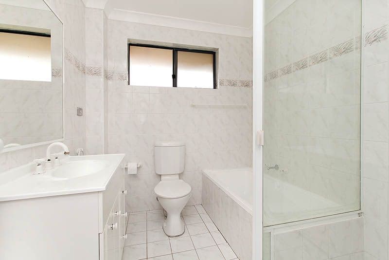 34 Merton Street, SUTHERLAND NSW 2232, Sutherland - Thumbnail 3