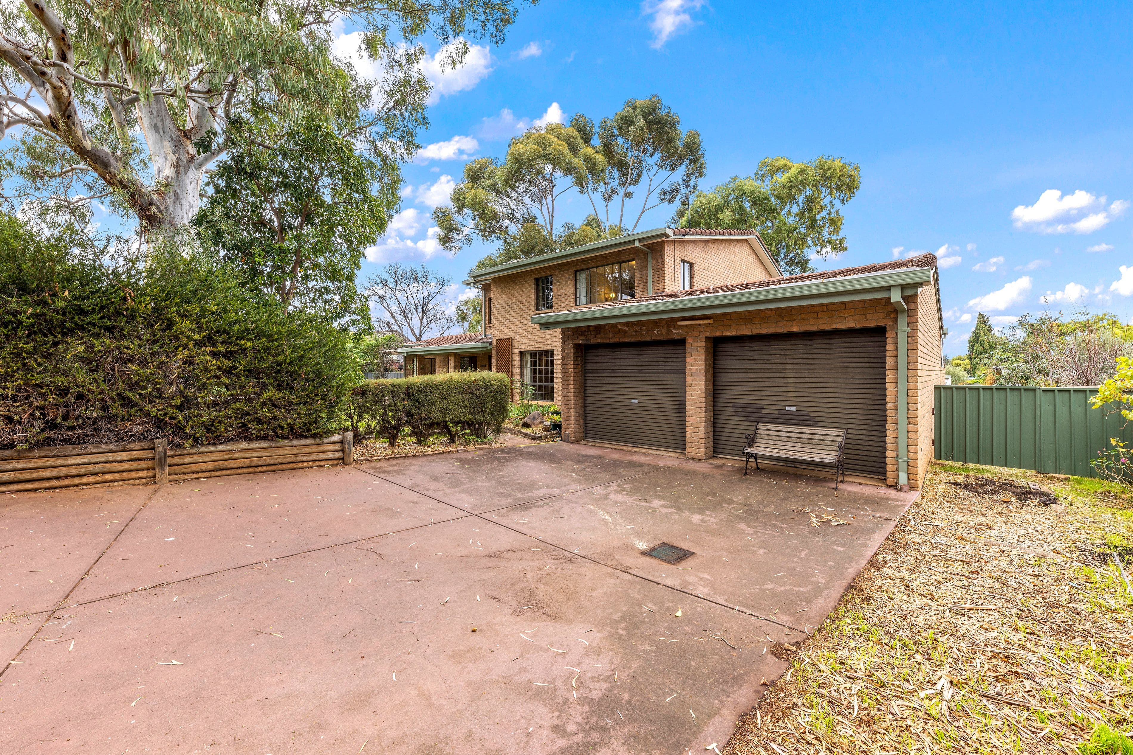 5 Santiago Court, Gulfview Heights SA 5096, Gulfview Heights - Thumbnail 2