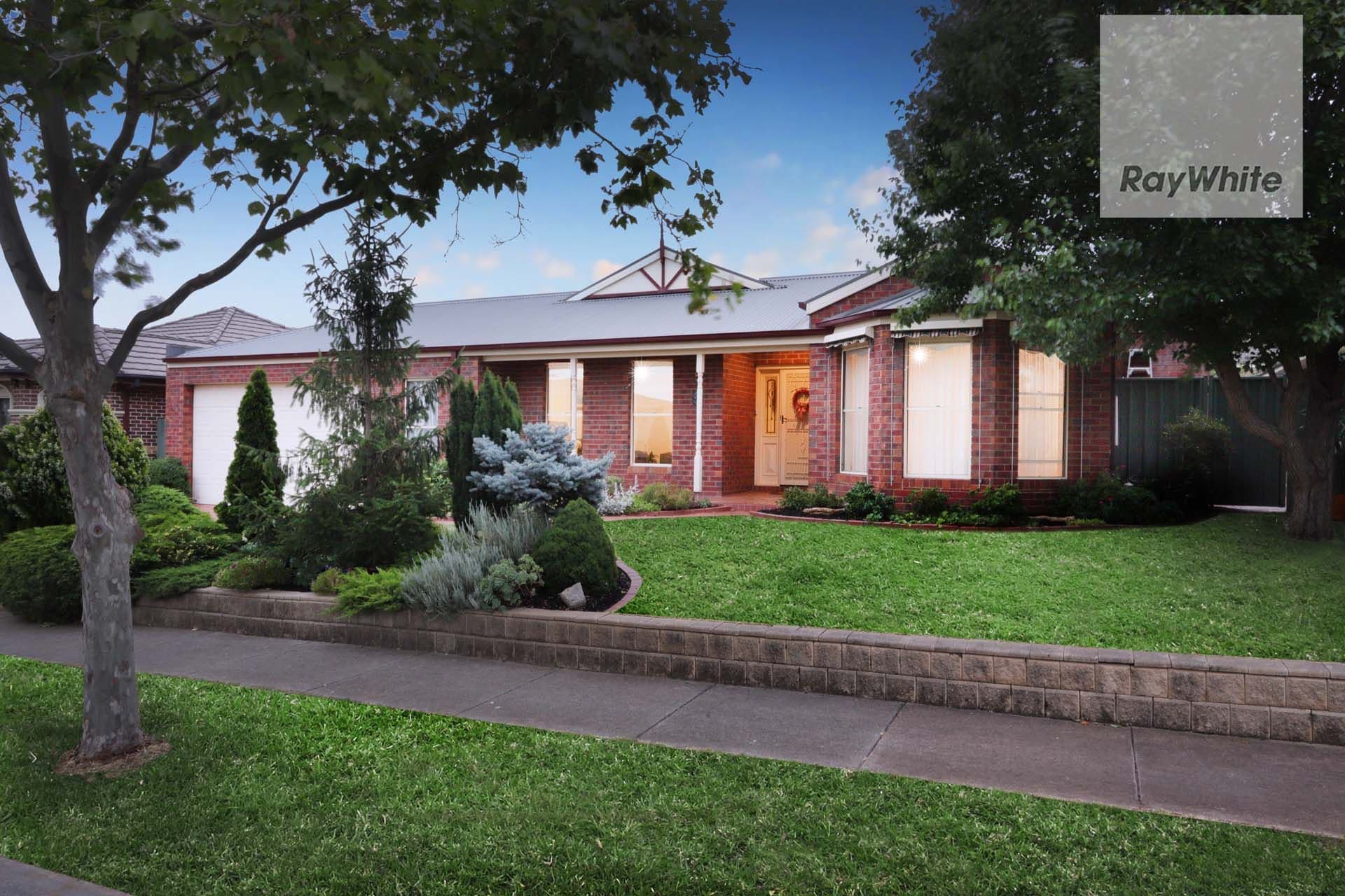5 Lloyds Place, Attwood VIC 3049, Attwood - Thumbnail 2