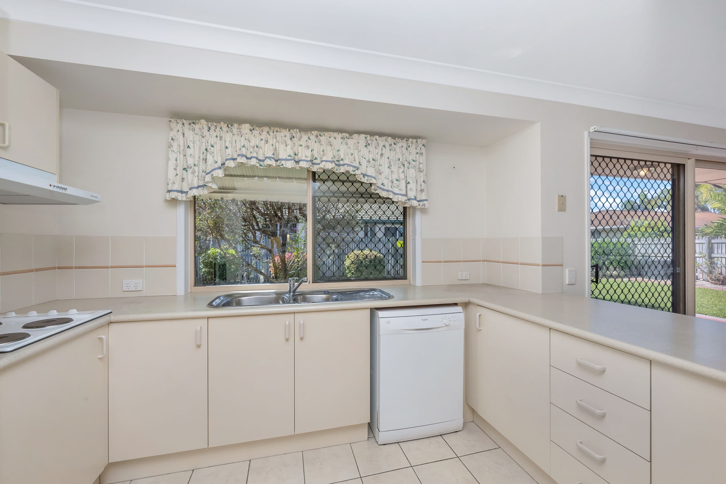 26 Sheperd Circuit, Kirwan QLD 4817, Kirwan - Thumbnail 3