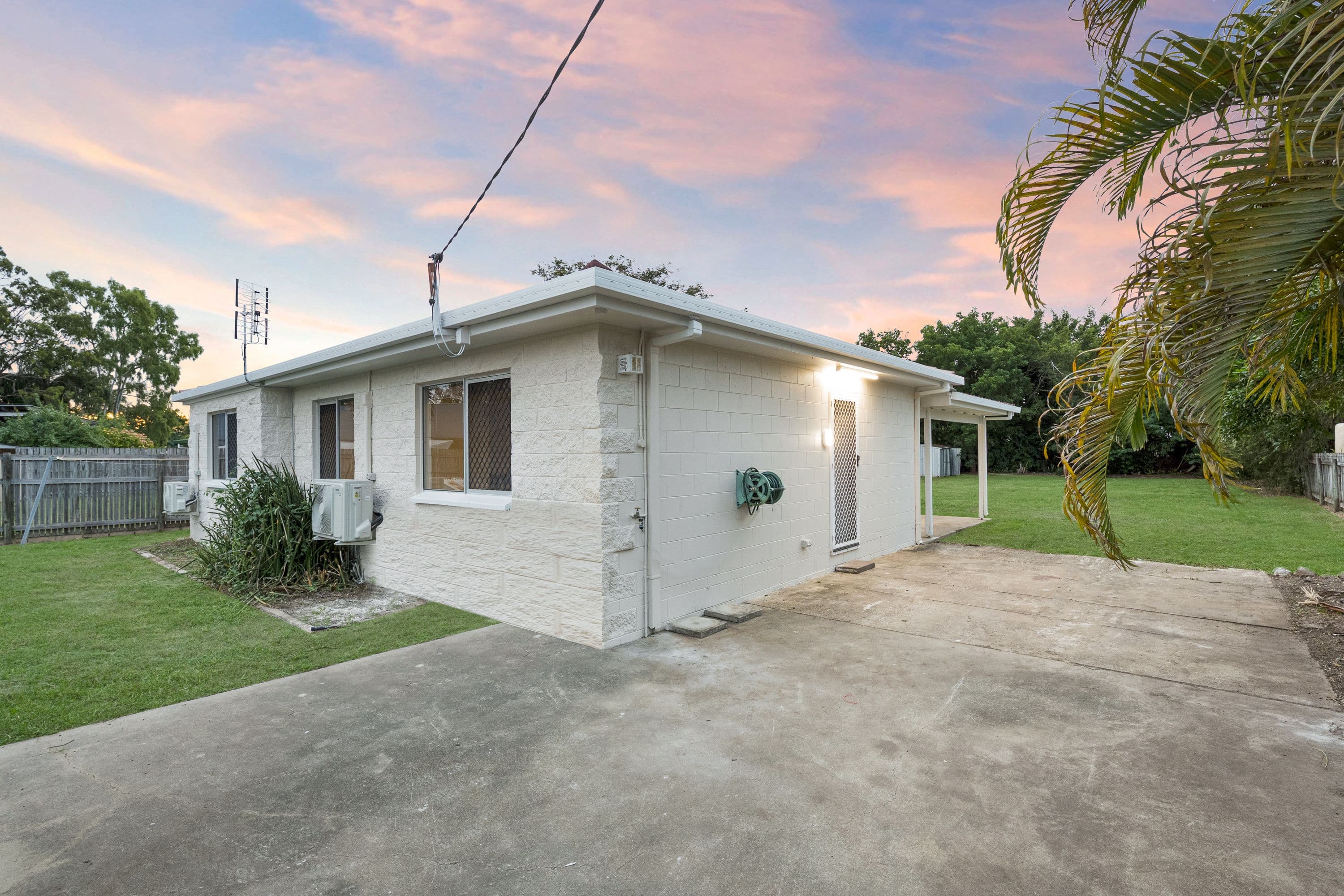 23 Violet Crescent, Rasmussen QLD 4815, Rasmussen - Image 1