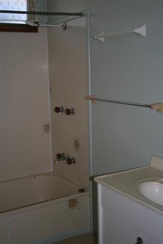 65 Raglan Street, ROMA QLD 4455, Roma - Thumbnail 5