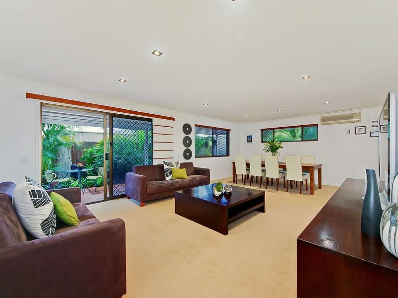 6 Grebe Place, BURLEIGH WATERS QLD 4220, Burleigh Waters - Thumbnail 6