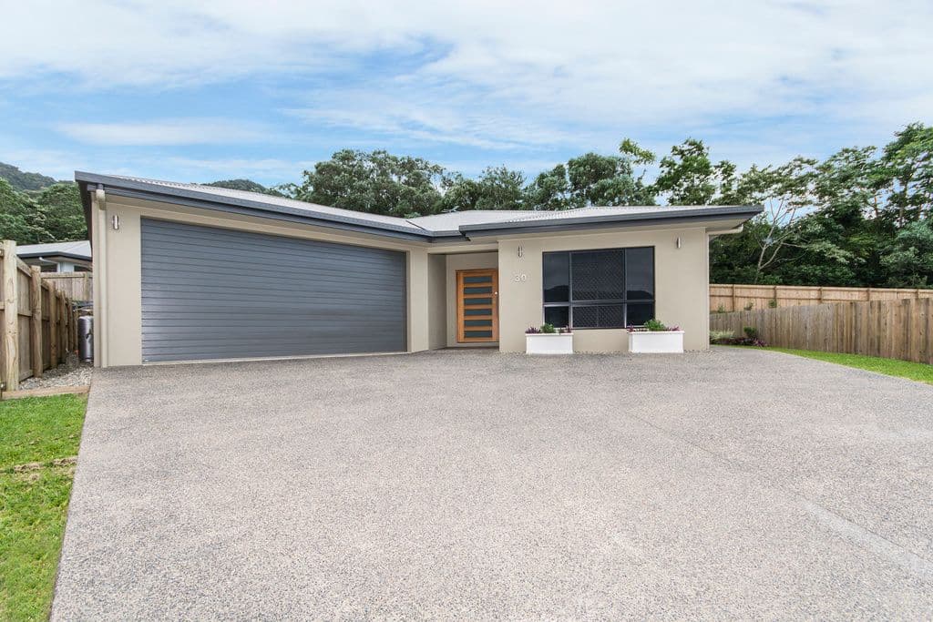 30 Lockyer Crescent, BENTLEY PARK QLD 4869, Bentley Park - Thumbnail 2