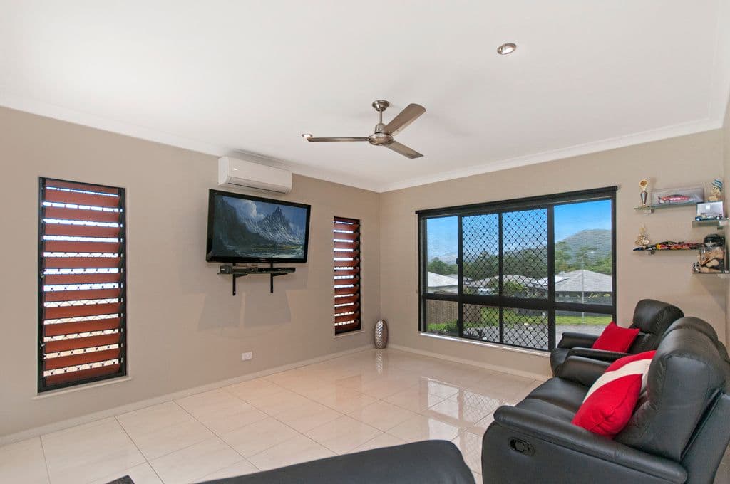 30 Lockyer Crescent, BENTLEY PARK QLD 4869, Bentley Park - Thumbnail 3