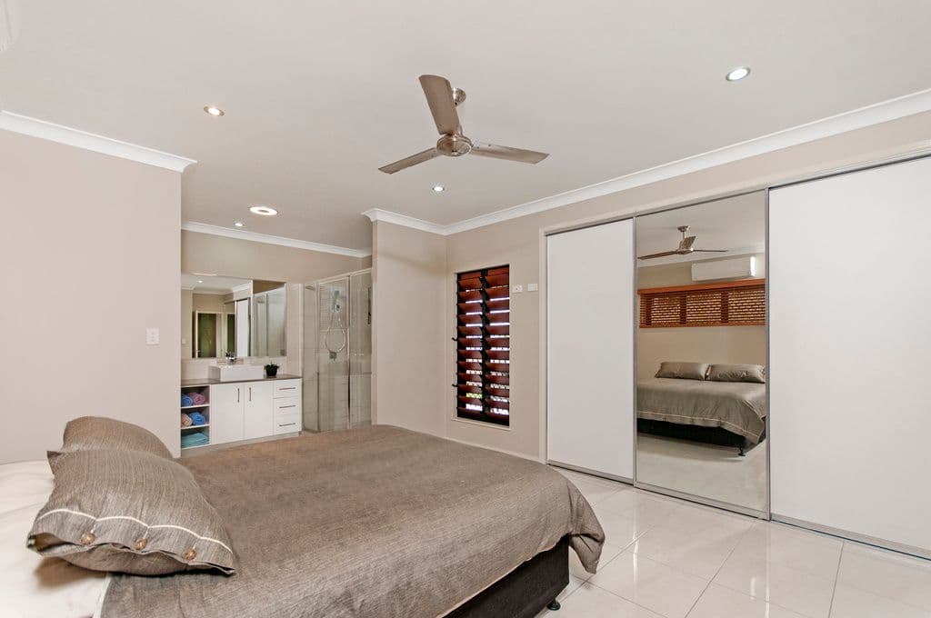 30 Lockyer Crescent, BENTLEY PARK QLD 4869, Bentley Park - Thumbnail 7