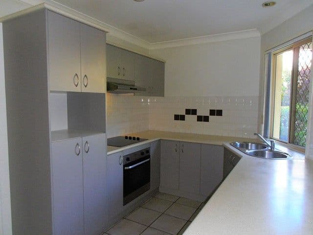 121 Palatine Street, CALAMVALE QLD 4116, Calamvale - Thumbnail 5