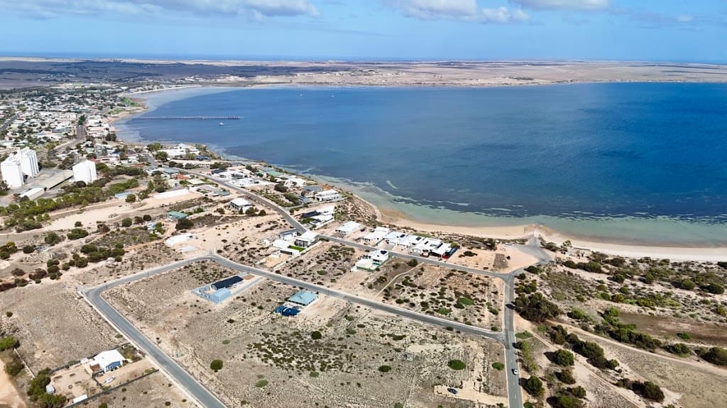 52 & 53 Clearwater Drive, Streaky Bay, SA, 5680, Streaky Bay - Thumbnail 2