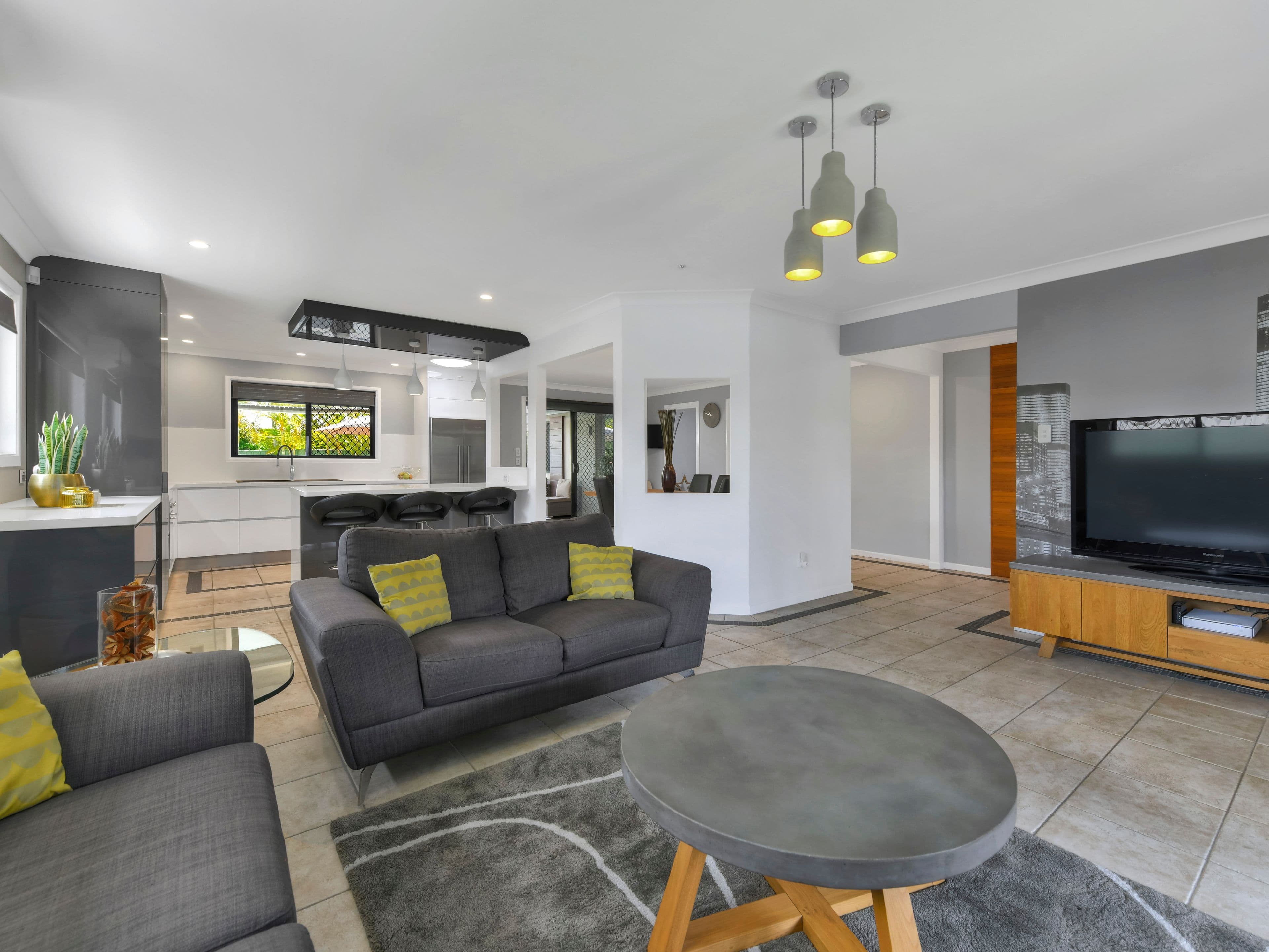 33 Cara Street, Aspley QLD 4034, Aspley - Thumbnail 2