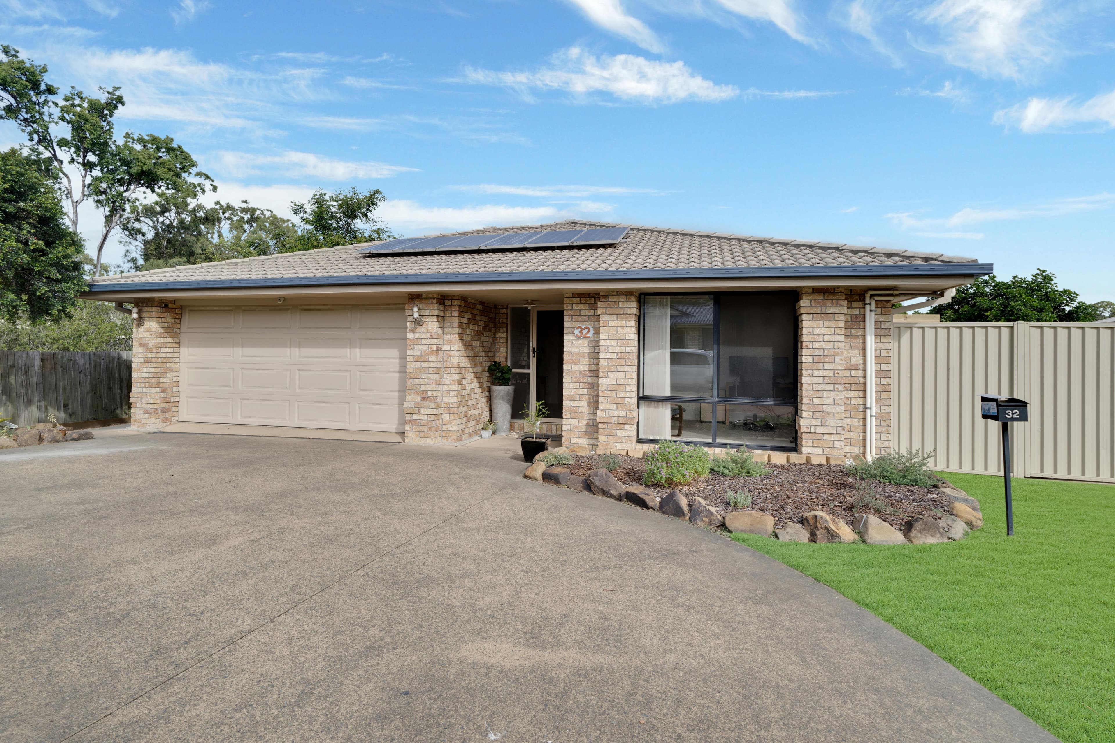 32 Mountain View Crescent, Mount Warren Park QLD 4207, Mount Warren Park - Image 1