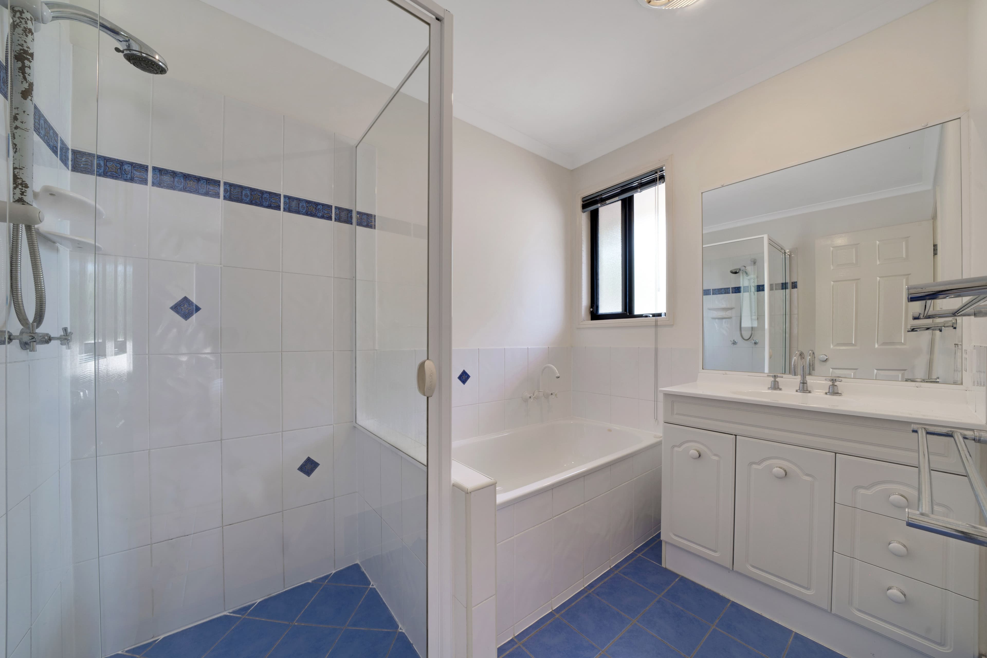 32 Mountain View Crescent, Mount Warren Park QLD 4207, Mount Warren Park - Thumbnail 8