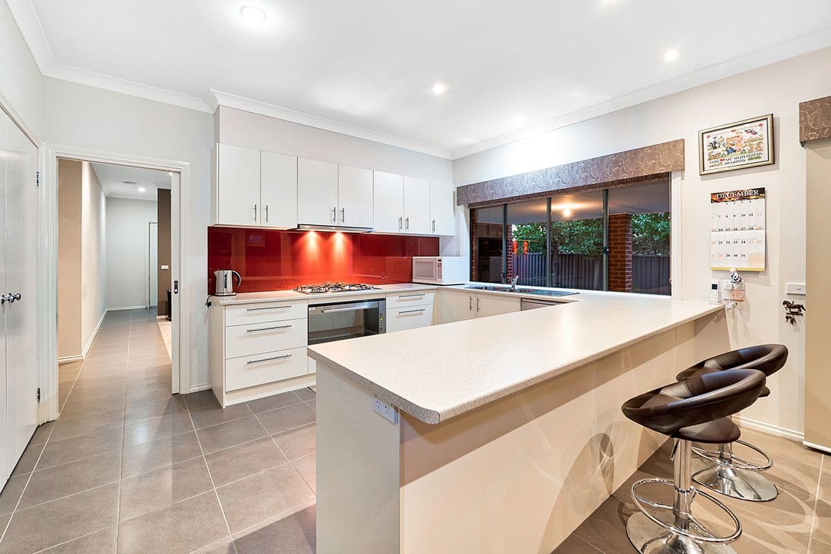 15 Perry Circuit, Cranbourne North VIC 3977, Cranbourne North - Thumbnail 7