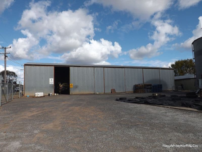 34 Charles Street, COONABARABRAN NSW 2357, Coonabarabran - Thumbnail 3