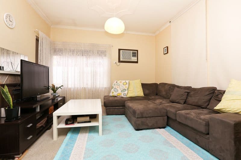 30 Cresdee Road, Campbelltown SA 5074, Campbelltown - Thumbnail 3