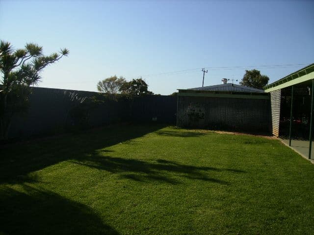 2 Hart Street, UTAKARRA WA 6530, Utakarra - Thumbnail 4