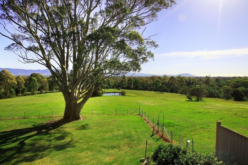 4 Perth Drive, NOWRA HILL NSW 2540, Nowra Hill - Thumbnail 2