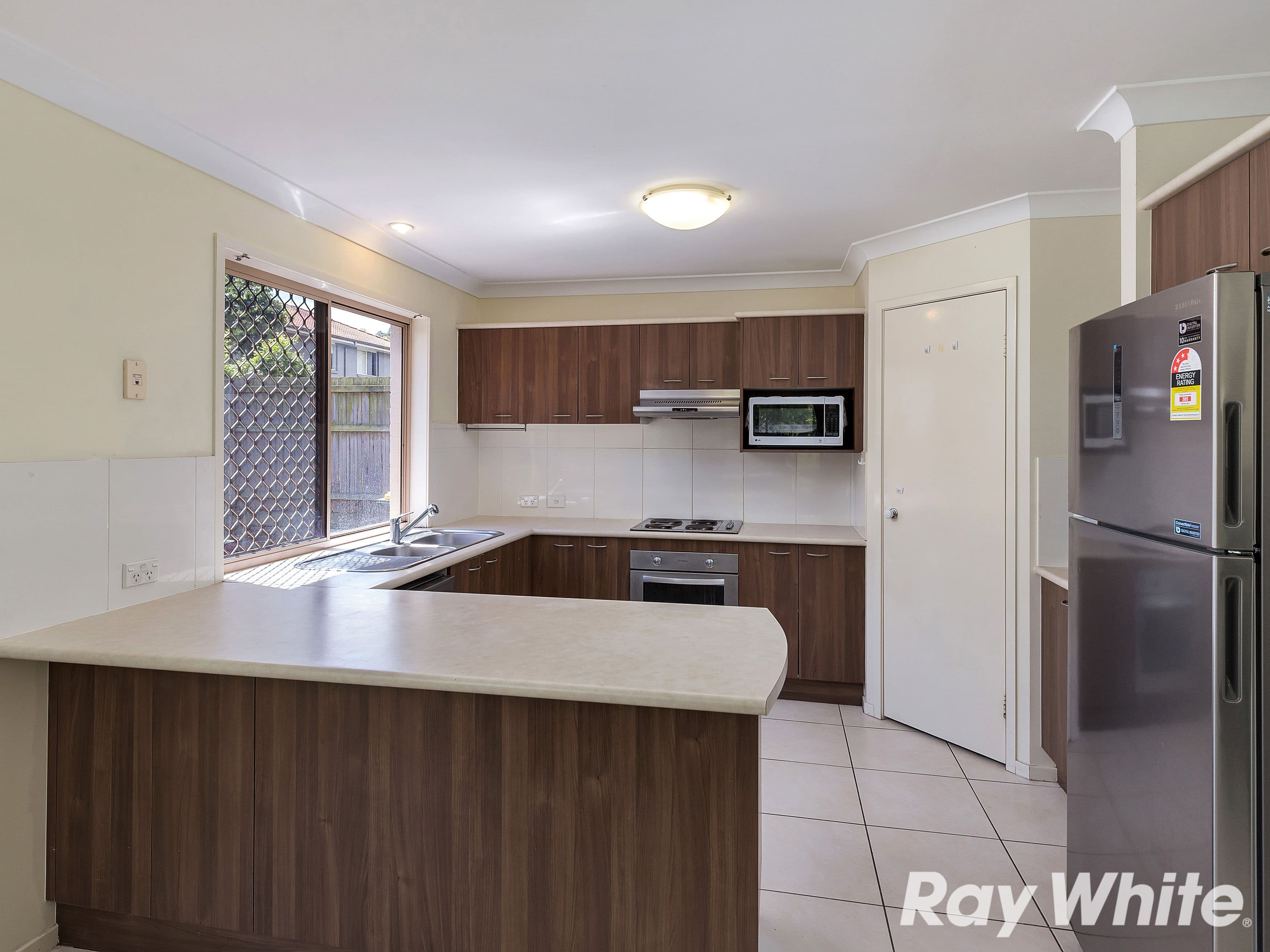 2 Mead Place, Calamvale QLD 4116, Calamvale - Thumbnail 3