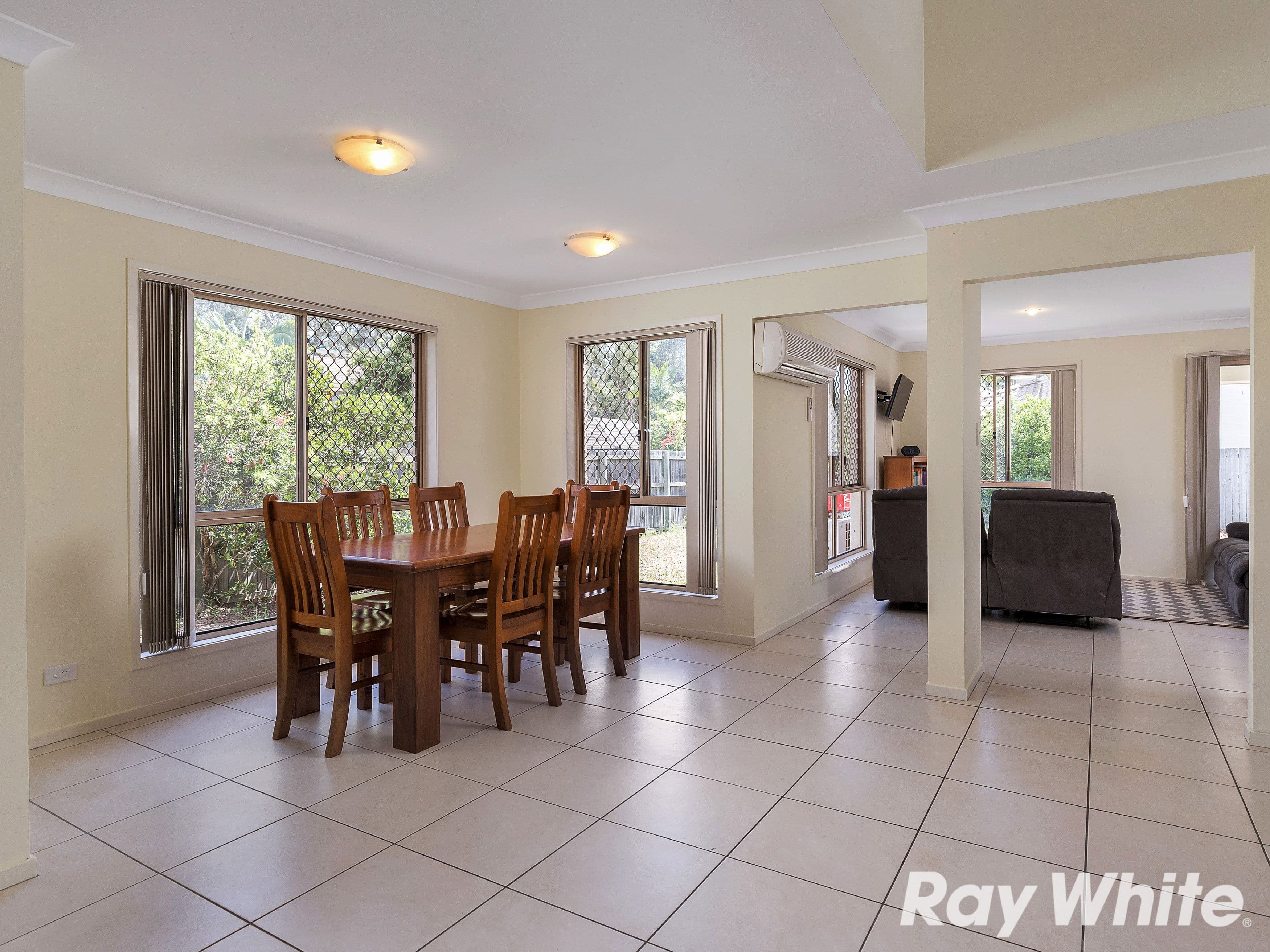 2 Mead Place, Calamvale QLD 4116, Calamvale - Thumbnail 5