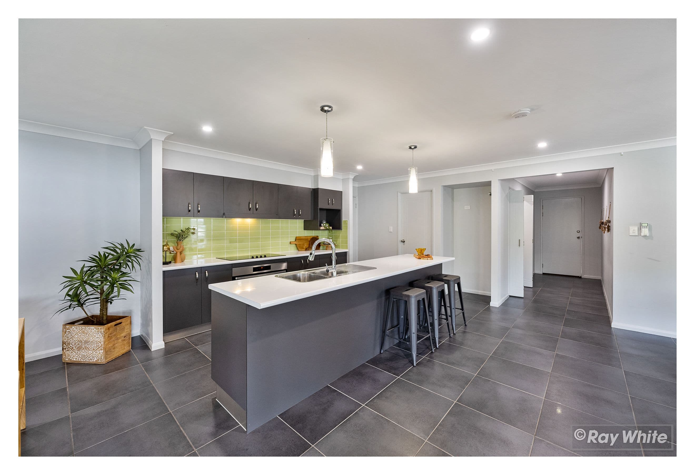 7 Kildare Crescent, Parkhurst QLD 4702, Parkhurst - Thumbnail 8