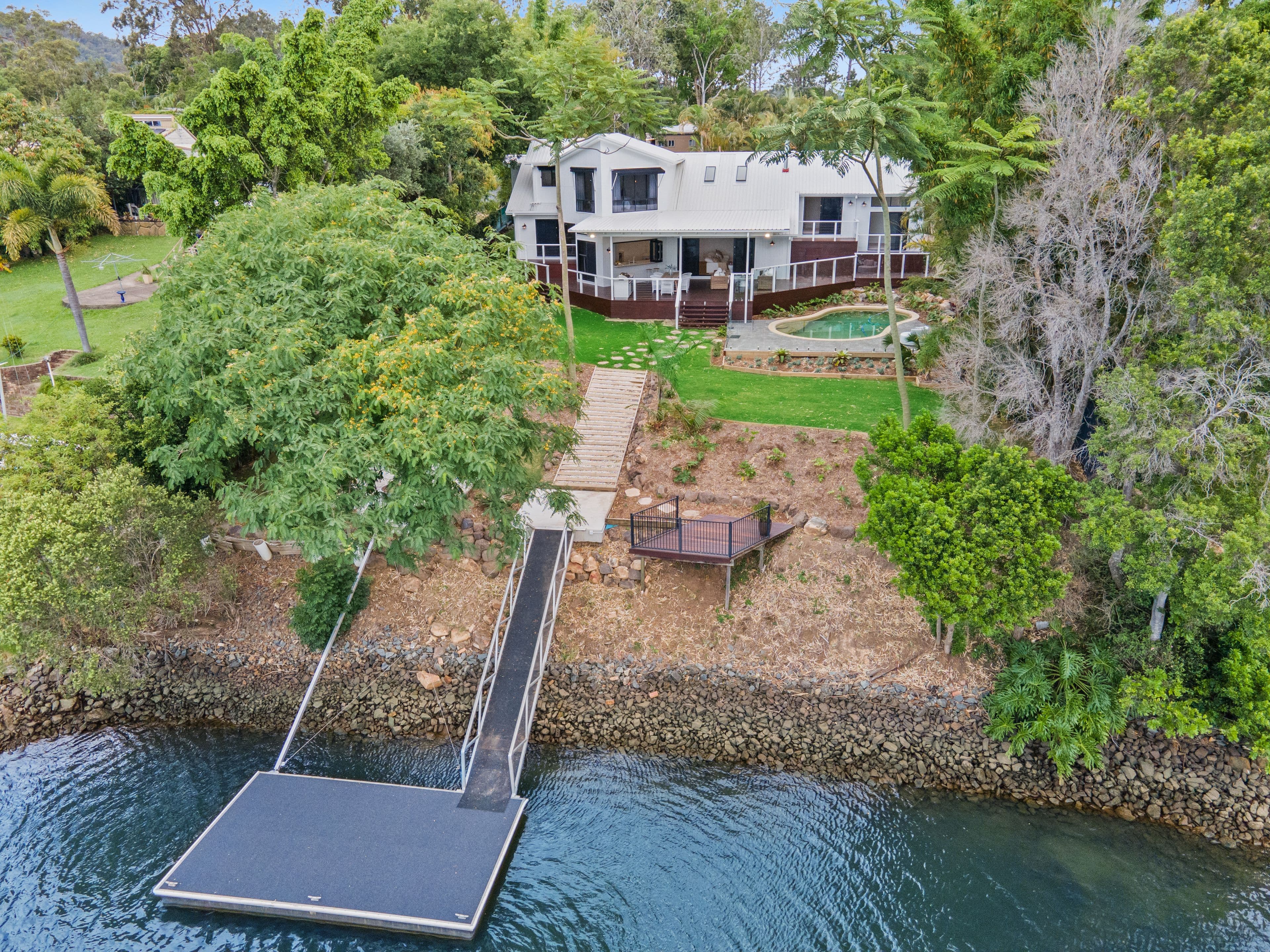 382 Tamborine Oxenford Road, Upper Coomera QLD 4209, Upper Coomera - Thumbnail 2