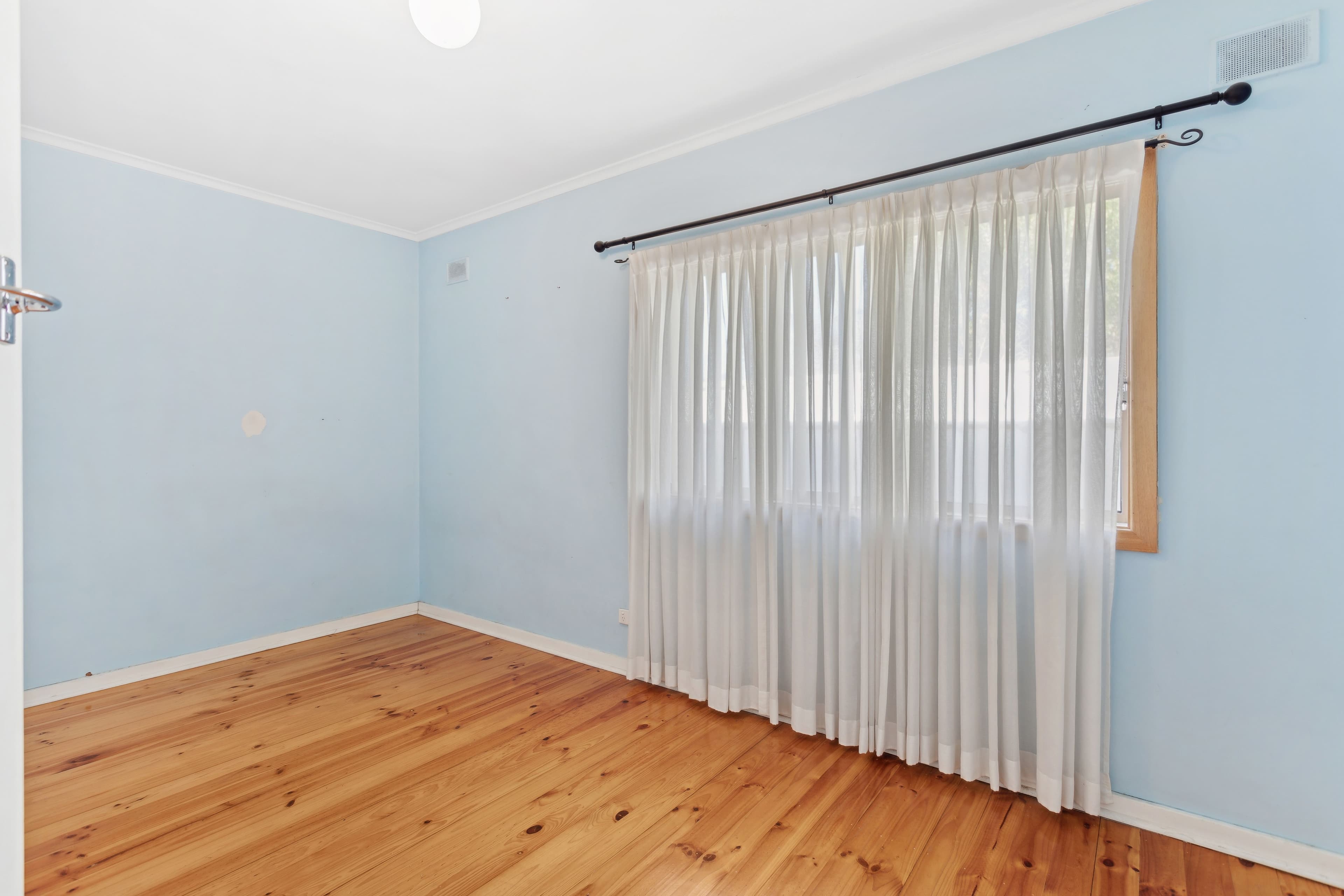 15 Cairns Avenue, Lockleys SA 5032, Lockleys - Thumbnail 3