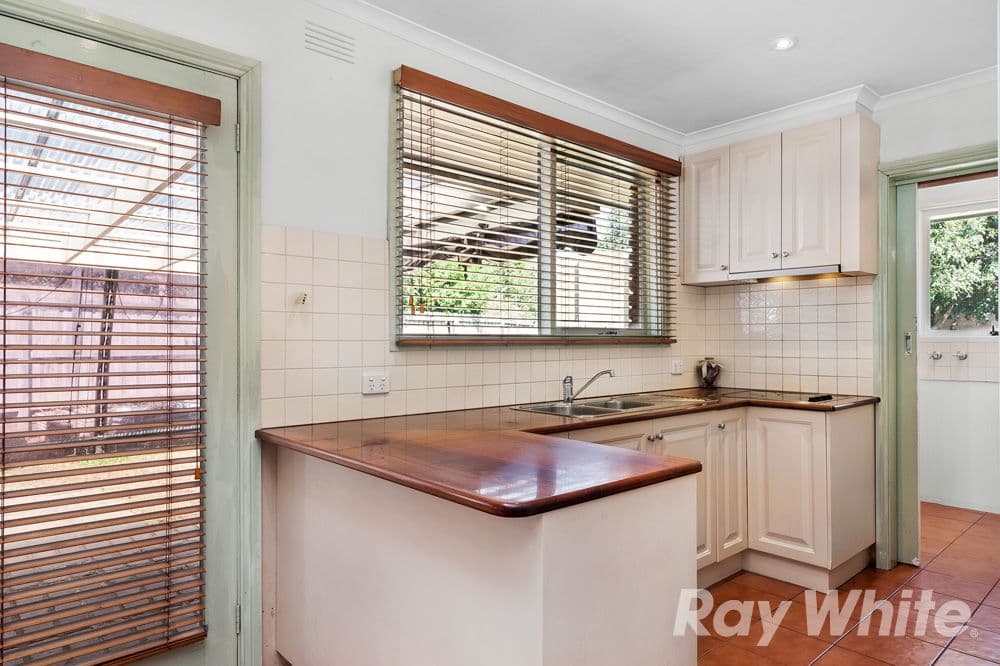 195 Brandon Park Drive, Wheelers Hill VIC 3150, Wheelers Hill - Thumbnail 2