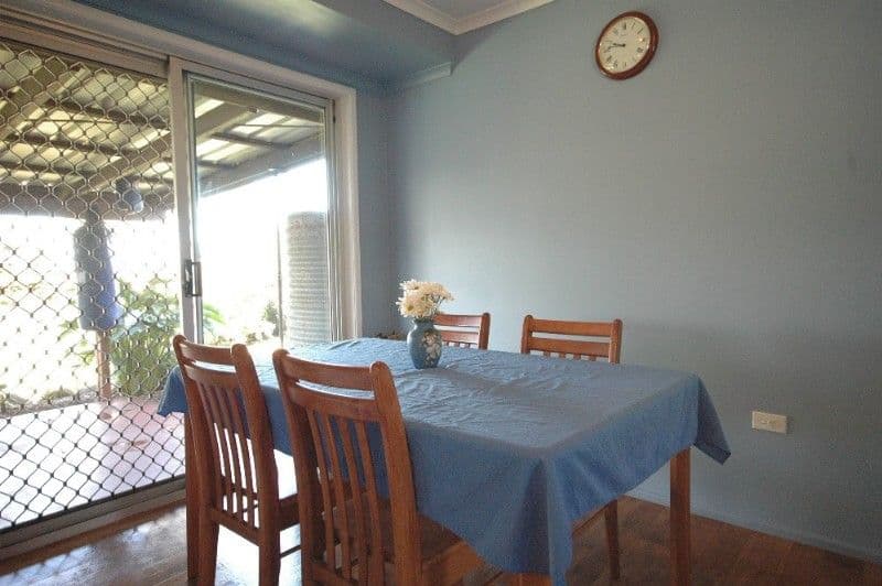 3 Melway Crescent, HARRISTOWN QLD 4350, Harristown - Thumbnail 4
