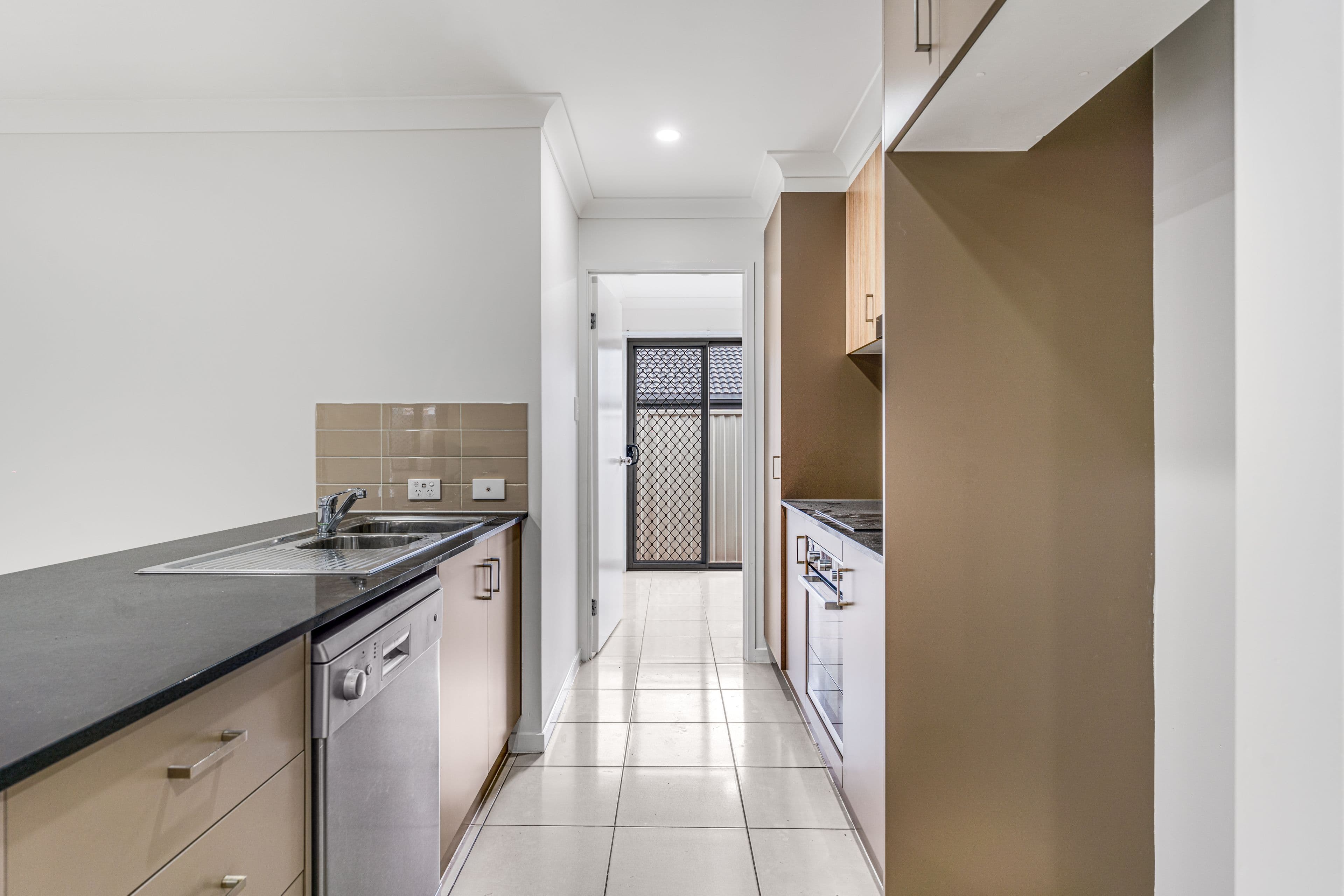 65 Malachite Drive, Logan Reserve QLD 4133, Logan Reserve - Thumbnail 5