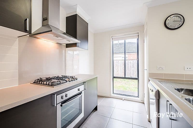 46 Valencia Circuit, Cranbourne VIC 3977, Cranbourne - Thumbnail 7