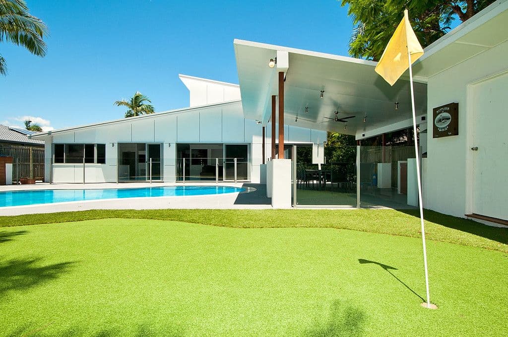24 McIlwraith Avenue, Sorrento QLD 4217, Sorrento - Thumbnail 3