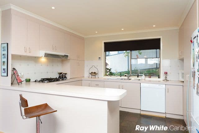 22 O'Connor Circuit, CALWELL ACT 2905, Calwell - Thumbnail 4