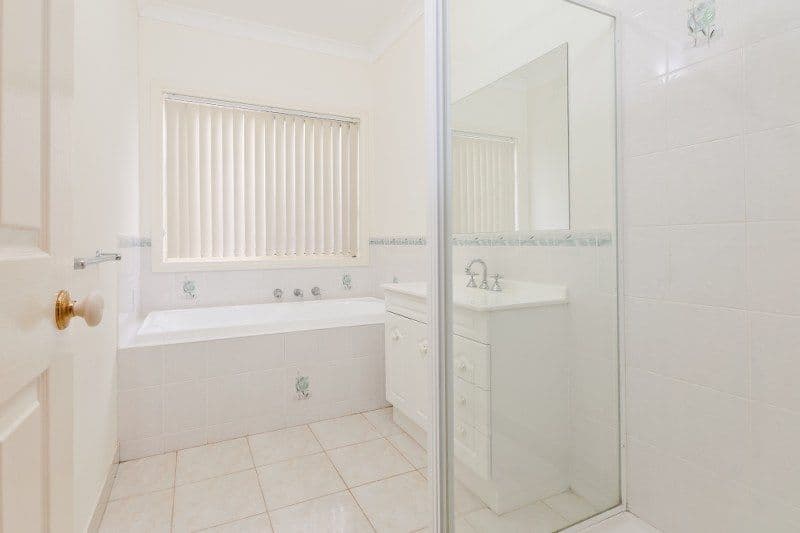 7 Bowman Glen, CRAIGIEBURN VIC 3064, Craigieburn - Thumbnail 8